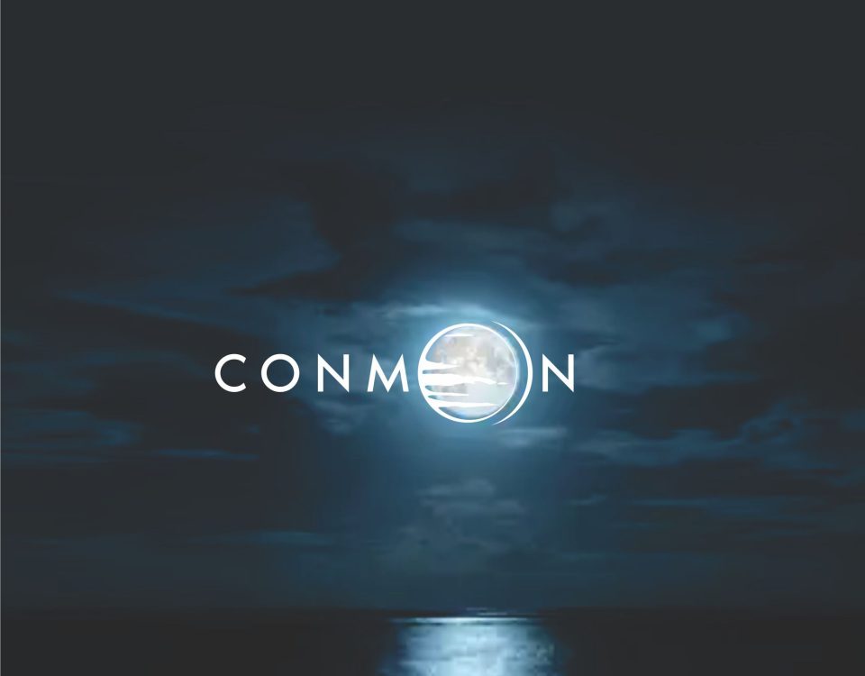 Con Moon modern creative logo design by logo-design.info, Islamabad Pakistan